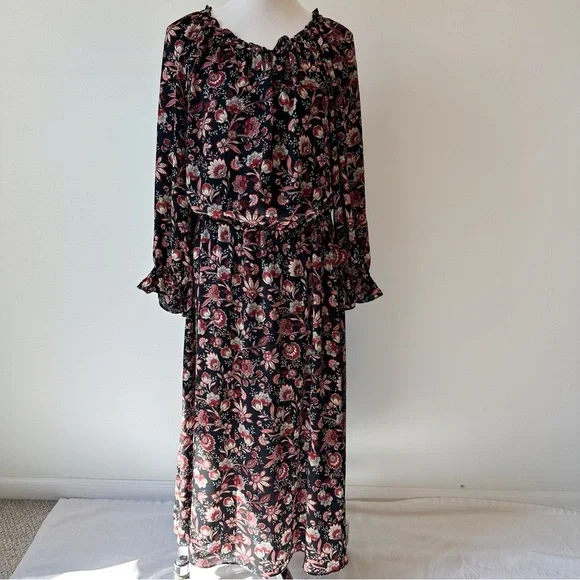 flowy autumn dress Whisper Maxi Dress Olive / S main image 0
